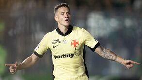Bruno Duarte fez um dos golos na goleada (5-0) do Vasco da Gama sobre o Coritiba