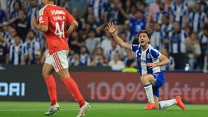 Martim Fernandes frente ao Benfica