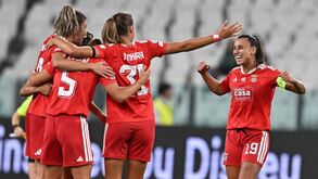 Benfica vence a Juventus em Turim