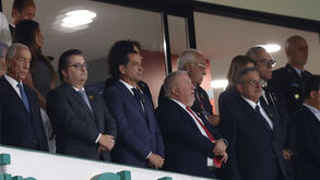 Pedro Proença a assistir ao Portugal-País de Gales em Alvalade
