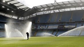 Decisão final do 'escândalo Manchester City' pode demorar anos: subtração de pontos época a época foi pensada