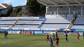 Belenenses e Estrela da Amadora fizeram um jogo treino na Malveira