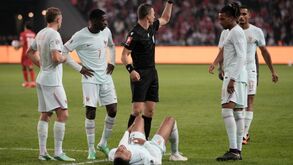 Mbappé lesinou-se após marcar golo