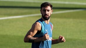 Bruno Fernandes no treino da Seleção