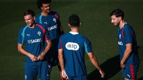 Renato Veiga e Rúben Dias foram titulares nos dois jogos com Jorge Jesus