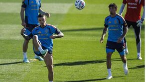 Grimaldo num treino da seleção espanhola 