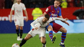De Jong em ação pelo Barça
