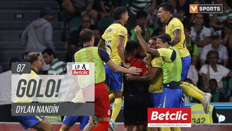 O golo do empate do Arouca diante do Sporting: Nandín fugiu a Quaresma e silenciou Alvalade