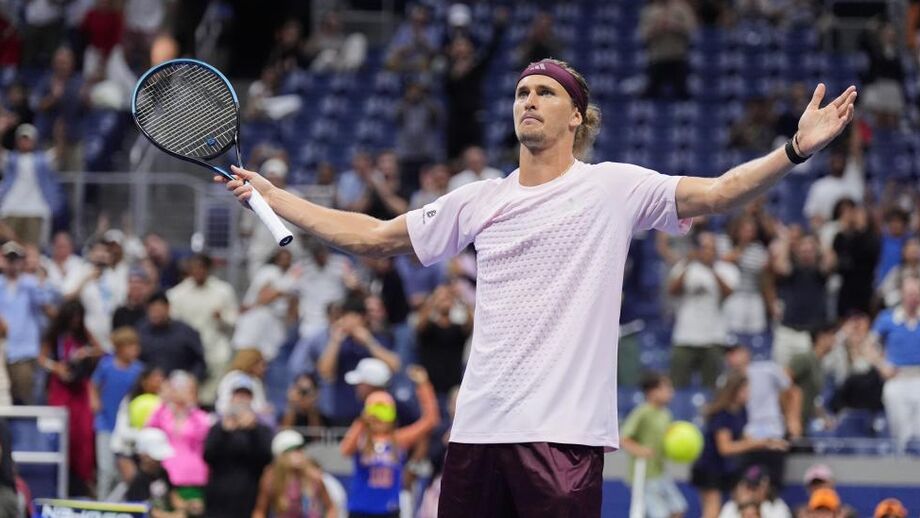 Alexander Zverev avança para a segunda ronda do US Open 