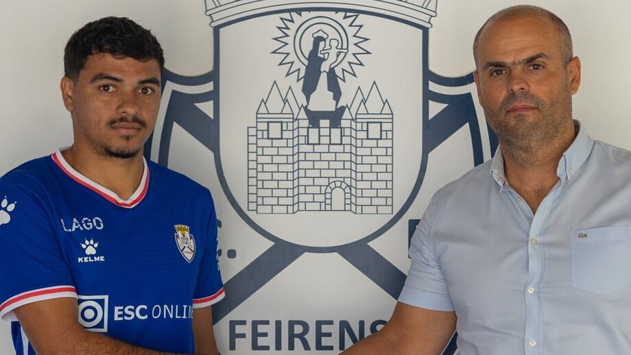 Dorival reforça o Feirense