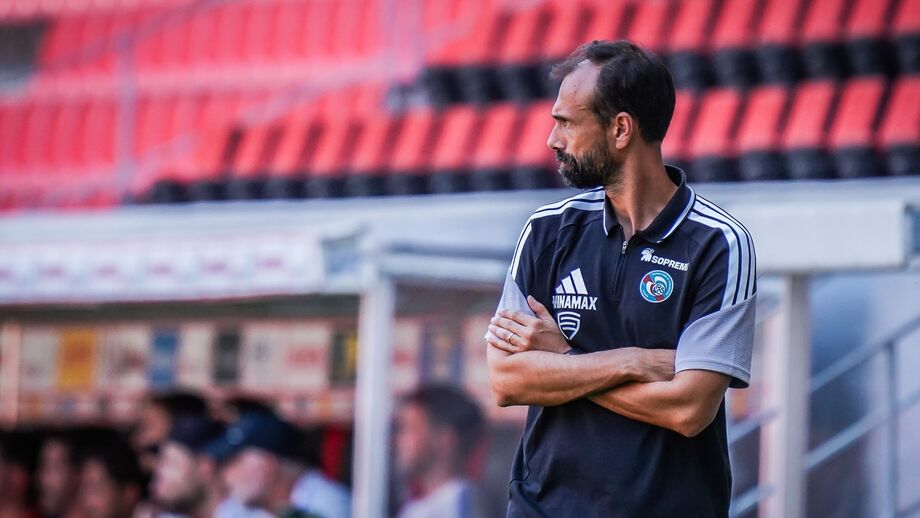 Hugo Oliveira, treinador do Estrasburgo