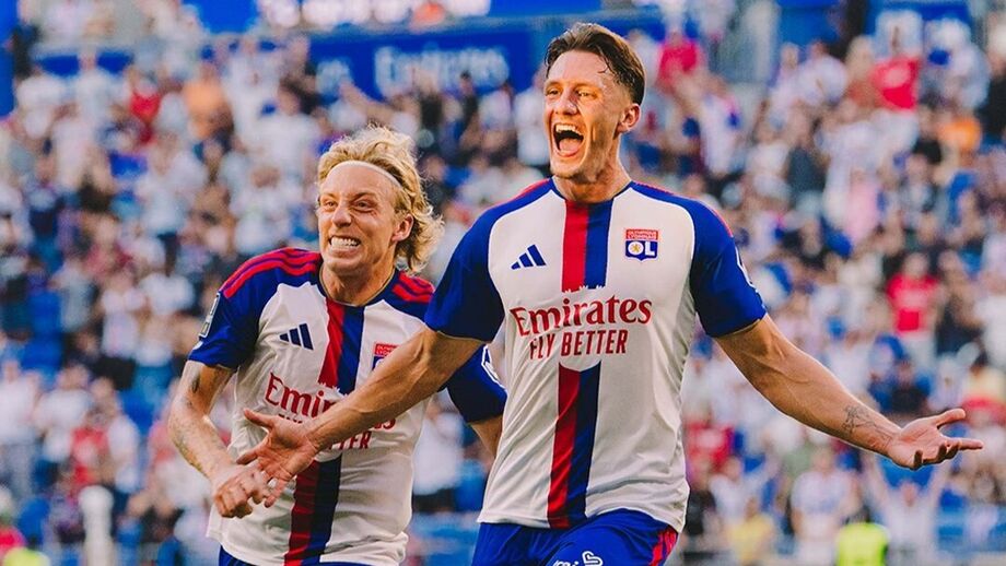 Felix Bacher abriu caminho para a vitória do Lyon sobre o Auxerre