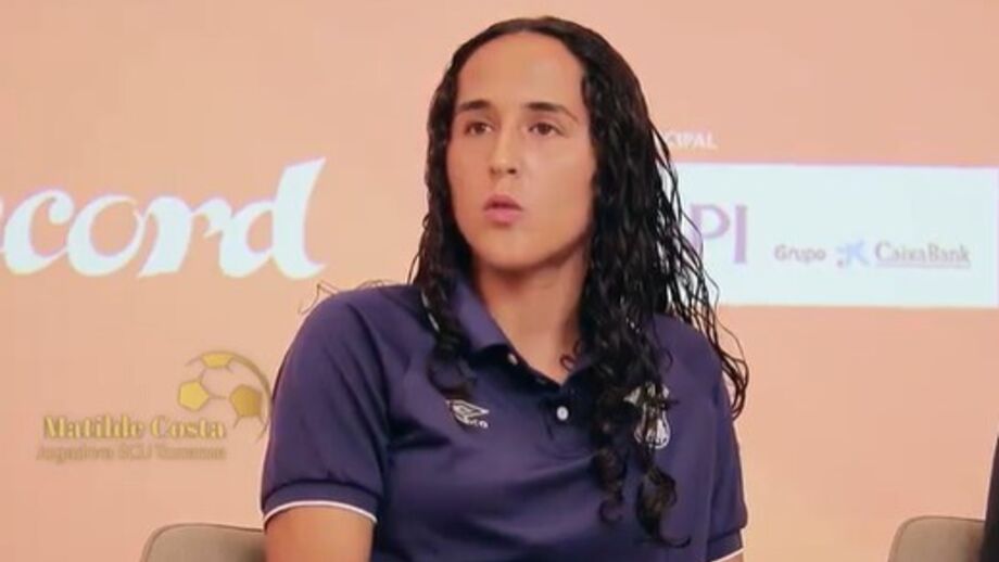 Matilde Costa lembra sacrifício para conciliar futebol e escola: «Cheguei a adormecer em algumas aulas»