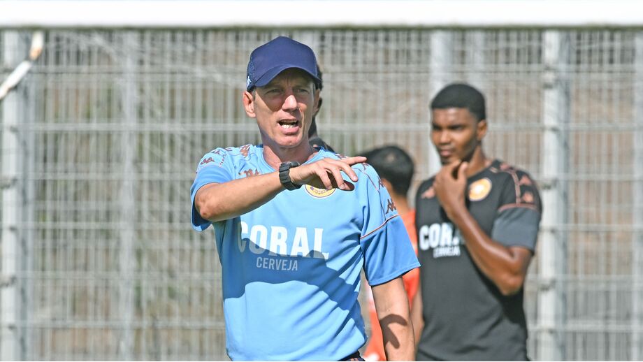 Alexandre Santos antevê com confiança o encontro com o Famalicão
