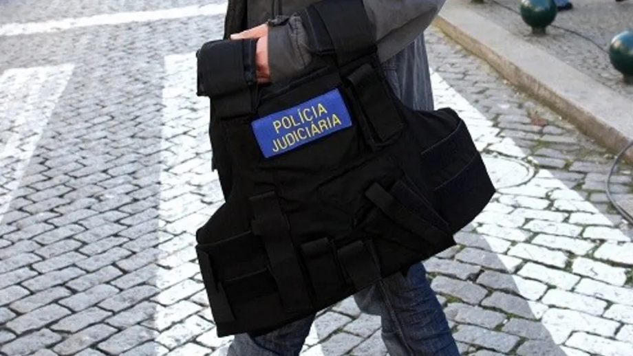 PJ alerta para homicida perigoso em fuga: "Cerca de 40 anos, madeixas loiras e sotaque espanhol"