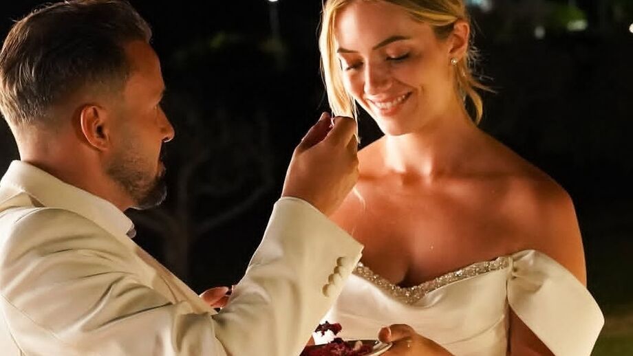 O casamento de Fábio e Carla levou ao adiamento do jogo do Carvoeiro United