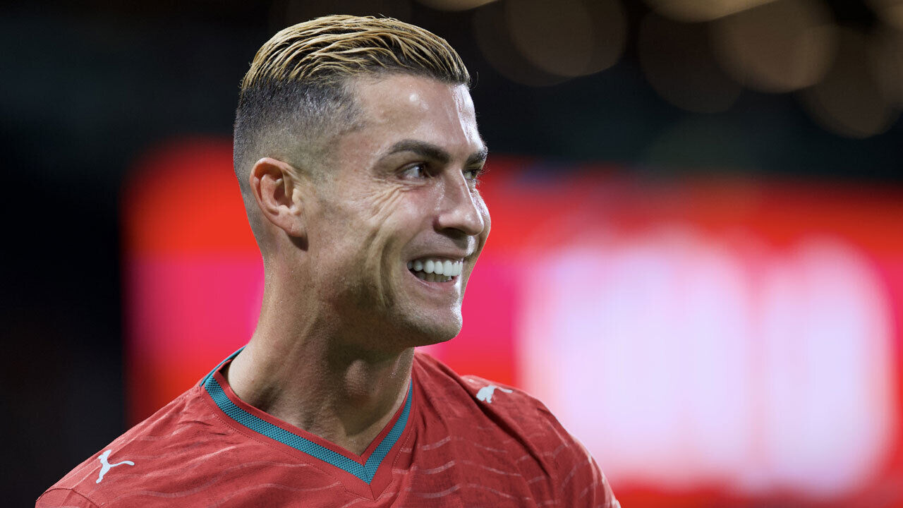 Cristiano Ronaldo em ação frente ao País de Gales