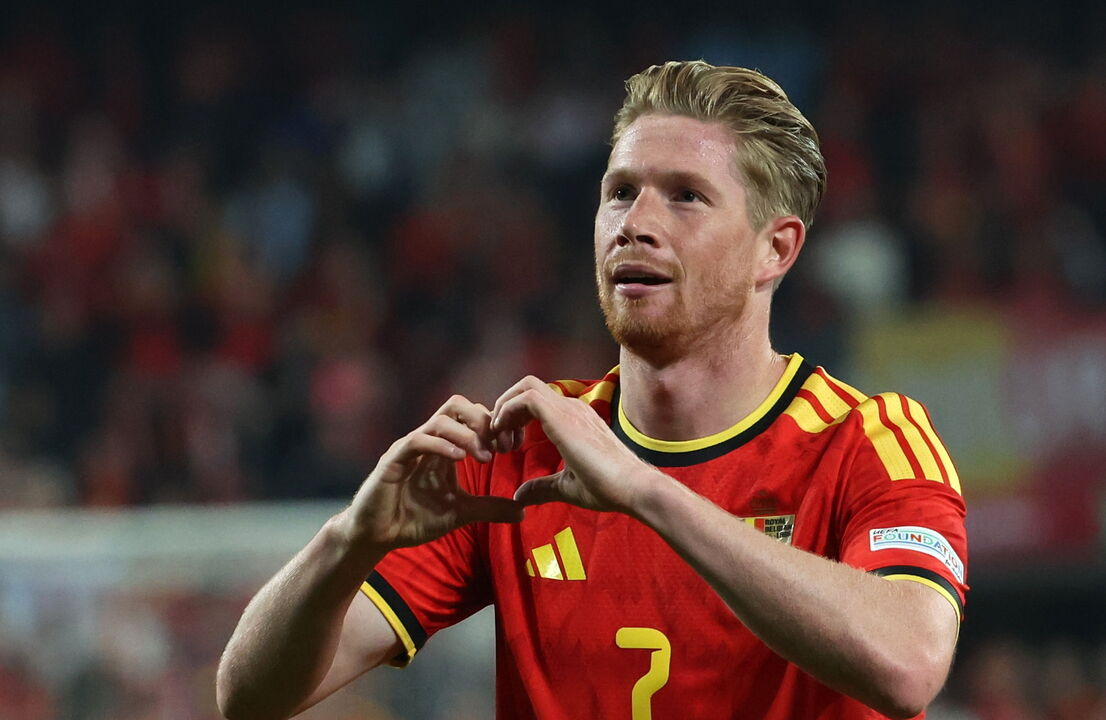 De Bruyne celebra golo pela Bélgica