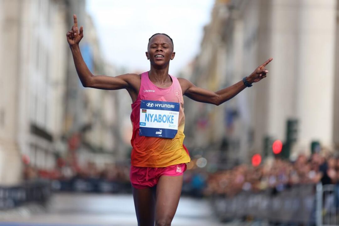 A atleta queniana, Dolphine Omare, vencedora da EDP Meia-Maratona de