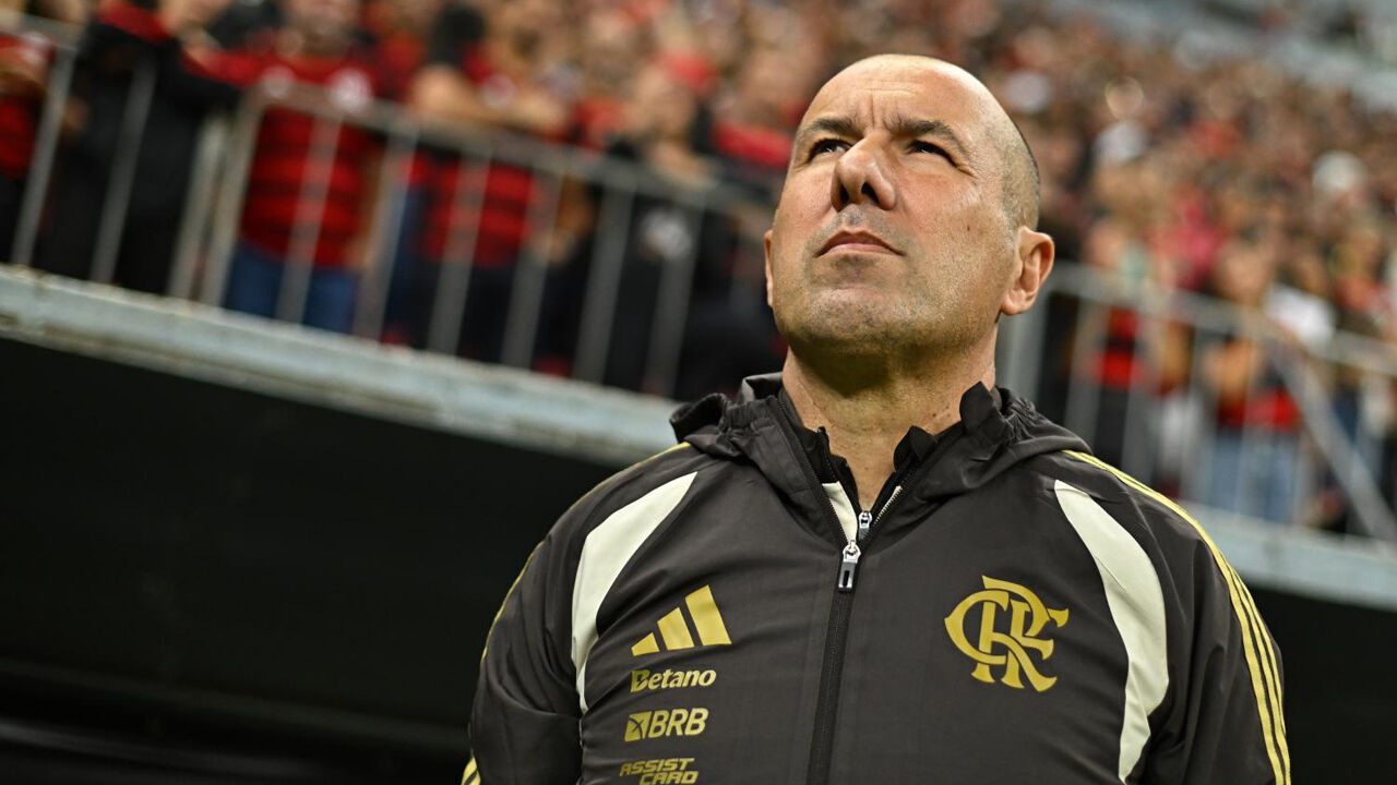 Leonardo Jardim segue no topo do Brasileirão