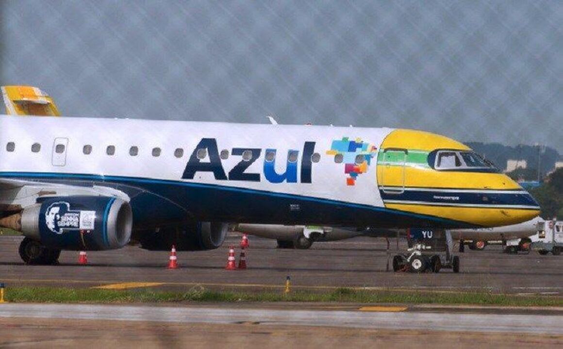 An aircraft of Azul Brazilian airlines displays the colours used