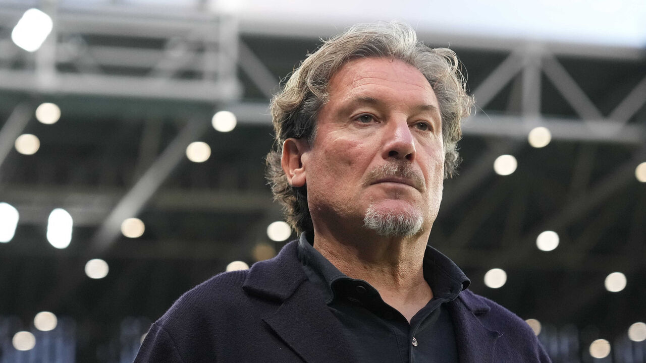 Venezia's Head Coach Giovanni Stroppa attends the Italian Serie A soccer match between Atalanta and Venezia in Bergamo, Italy, Monday,