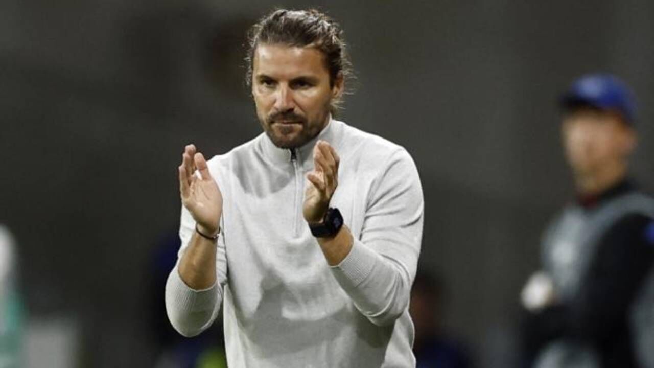 Treinador do Lens desiludido após a derrota frente ao Sporting