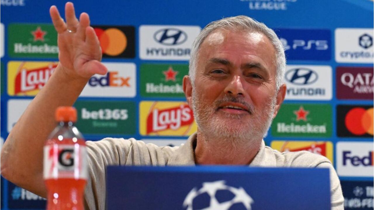Real Madrid's head coach Jose Mourinho addresses a press conference
