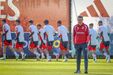 Marco Silva orienta treino no Benfica Campus