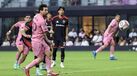 Lionel Messi assinou um bis contra o DC United