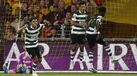 Festejos do Sporting após o golo de Luis Suárez em Lens