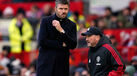 Michael Carrick com um pé fora do United
