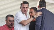 Marco Silva foi cumprimentado pelos adeptos