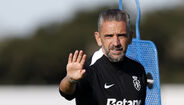 Rui Borges prepara visita ao Lens na Liga dos Campeões