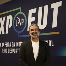 <![CDATA[ Fl�vio Meireles apresentado no AVS SAD: �Entro com muita ambi��o, mas ainda � cedo para falar da subida� ]]>