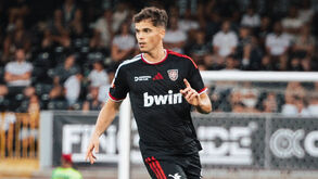 Pedro Rosas cumpre a 2.ª época nos gansos