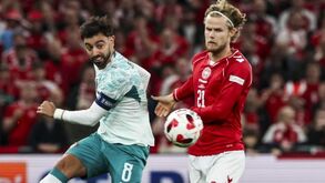 Hjulmand com Bruno Fernandes no Dinamarca-Portugal