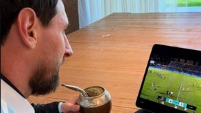 Messi vê jogo do Eldense