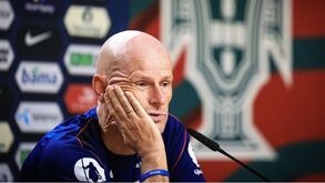 Solbakken em conferência de imprensa