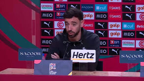 Bruno Fernandes revela conversa com Cristiano Ronaldo: «Independentemente do que aconteça, ele nunca deixará de ser o maior símbolo»