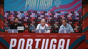 Jorge Jesus e Bruno Fernandes na conferência de imprensa