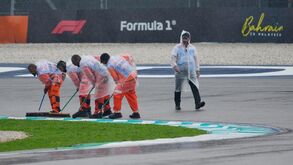 Mau tempo adia arranque do GP do Bahrain