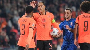 Holanda celebra vitória