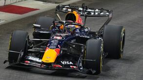 Max Verstappen conquistou pole position em Singapura