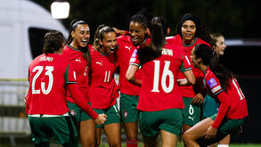 A festa da Seleção feminina após golear à Irlanda do Norte