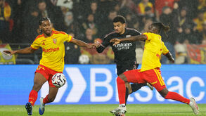 Momento do jogo entre o Lyon e o Lens
