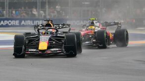 Max Verstappen venceu corrida Sprint em Marina Bay