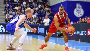 Tanner Omlid (FC Porto) e Aaron Boussard (Benfica) voltam a defrontar-se