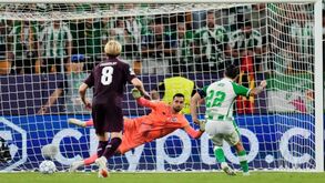 Isco marca no Betis-FC Porto