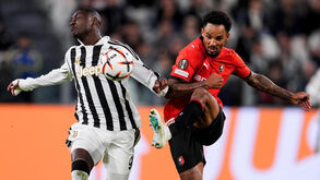 Juventus tropeça em casa frente ao Rennes e perde os primeiros pontos na Liga Europa